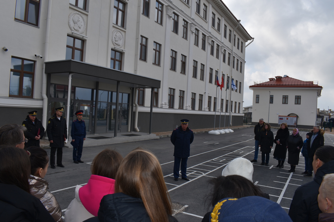 В Севастопольском кадетском корпусе СК России состоялся День открытых дверей